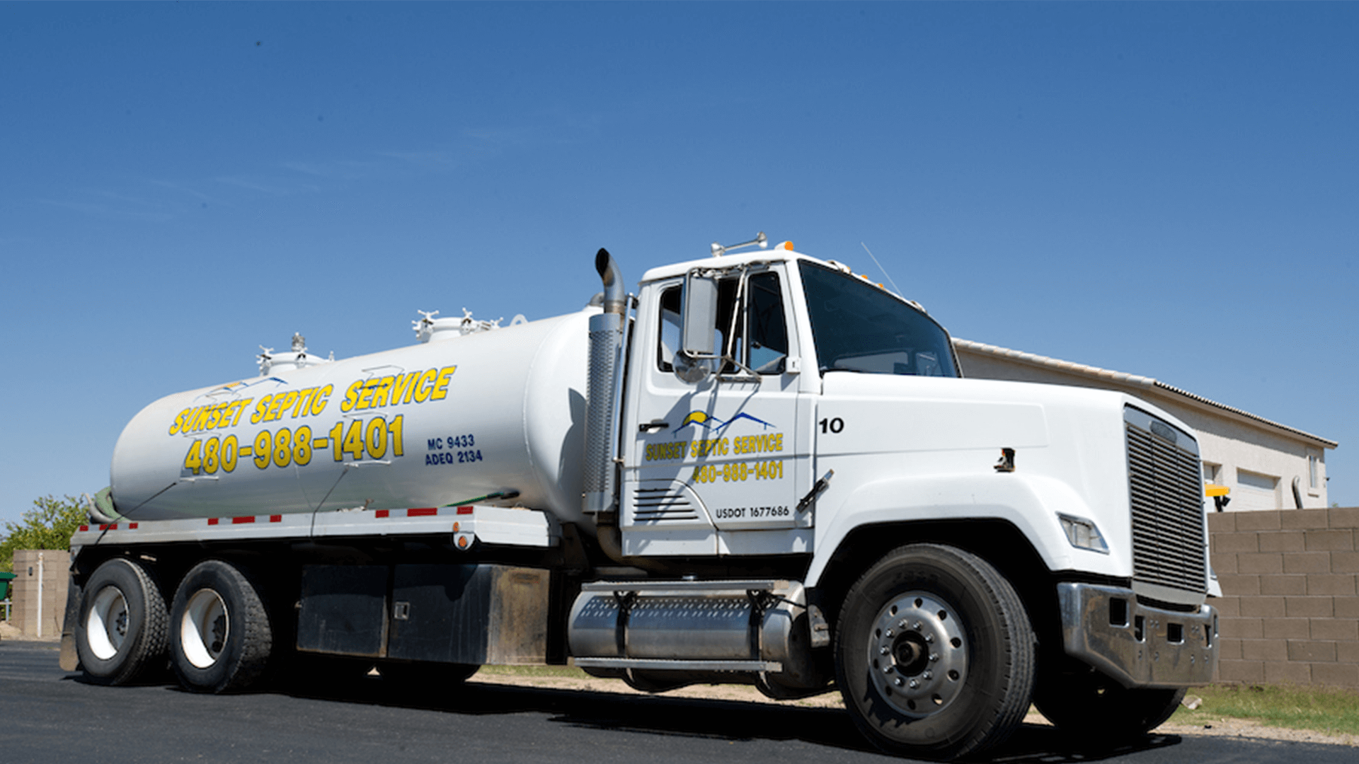 Sunset Septic septic clean out truck for residential and commercial use in Maricopa and Pinal counties, Phoenix Arizona area.